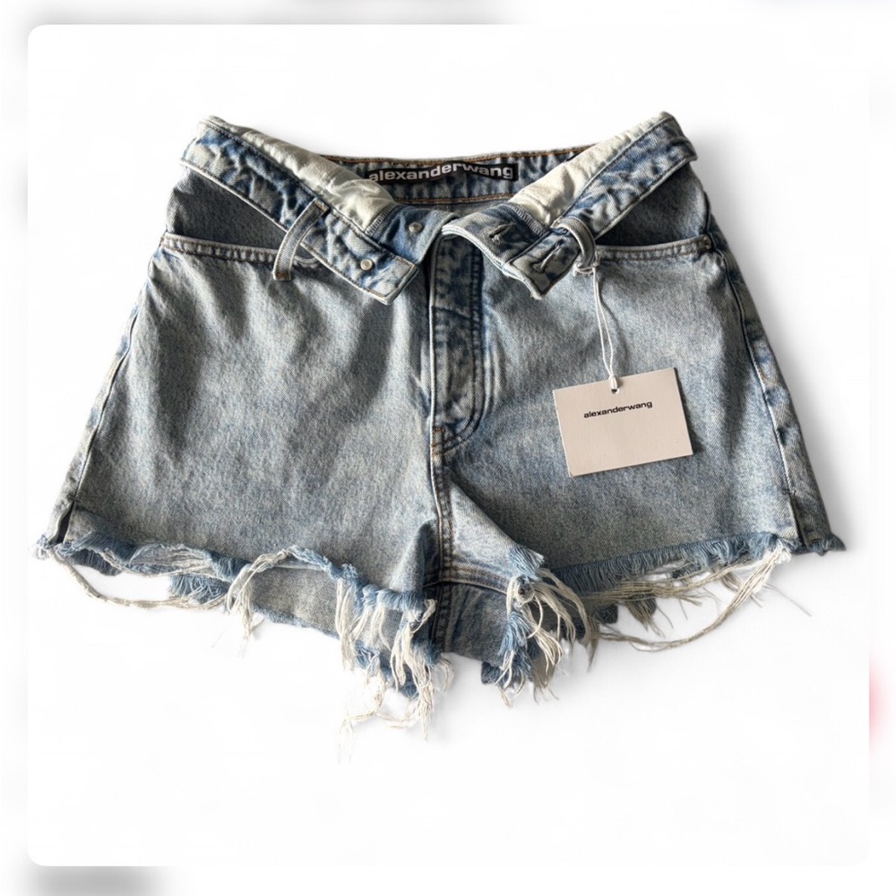 NWT 🆕 $579 HOT ❤️‍🔥 Alexander Wang Bite Flip Denim Shorts Size 30